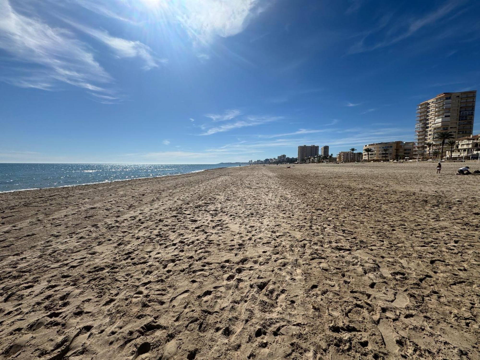 Apartamento Muchavista Primera Linea De Playa By El Conserje El Campello Exterior foto